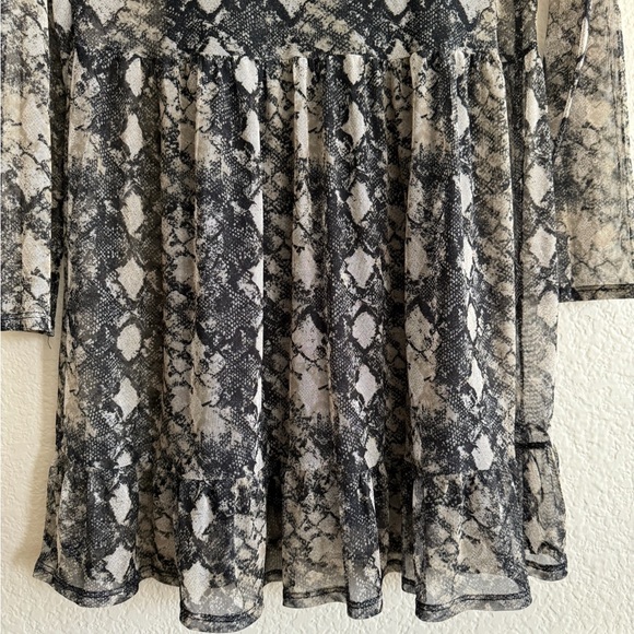 WAYF Small Snake Print Mini Dress Sheer Long Sleeve Boho Cottagecore Chic Edgy - Picture 9 of 11